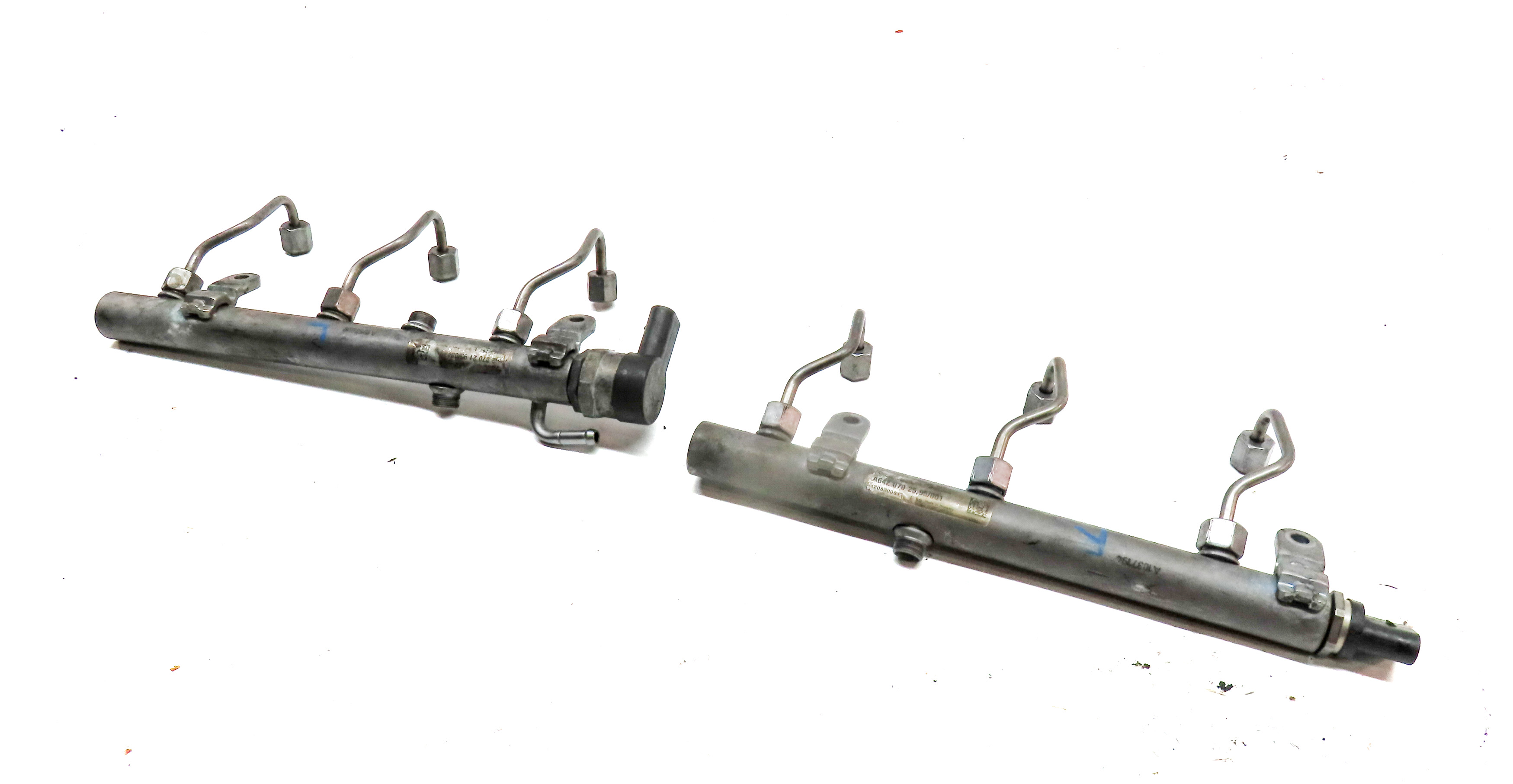 2012 MERCEDES E350 (W212) 3.0L DIESEL (OM642) ENGINE FUEL RAIL w/LINES SET/2 — exact item pictured